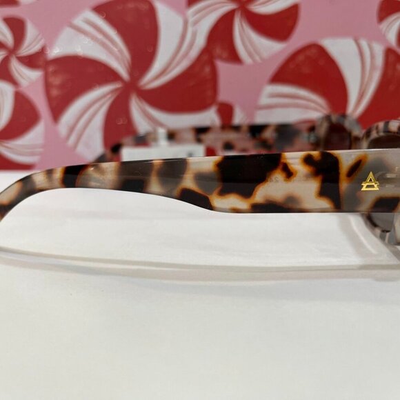 AIRE Ceres Cookie Tort Rectangle Sunglasses Brown Lens Unisex 90s Recycled NWT - Picture 8 of 10